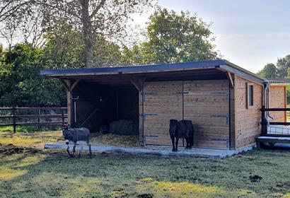 Abris pour animaux - Constructions bois & usinage