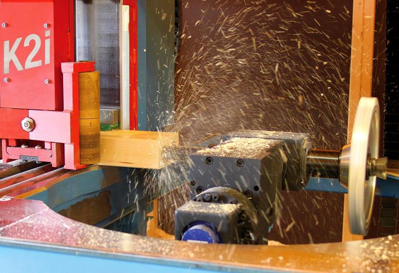 Années 1990 : montage de clôtures et construction en bois