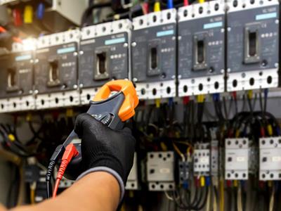 Nous recrutons ! Technicien de maintenance / Électromécanicien polyvalent (H/F/X)